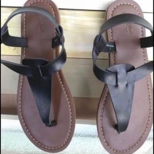 Woman’s black sandals